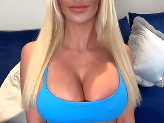 Sienna Day