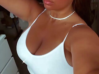 naughtybabeoxo fap porn
