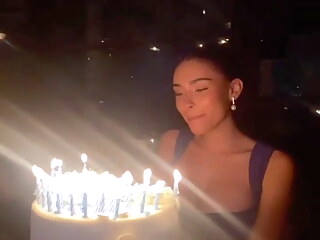 Madison Beer