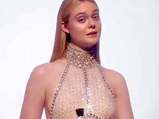 Elle Fanning