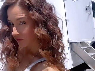 Erin Karpluk fap porn