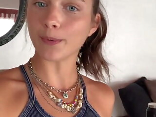 Chloe East fap porn